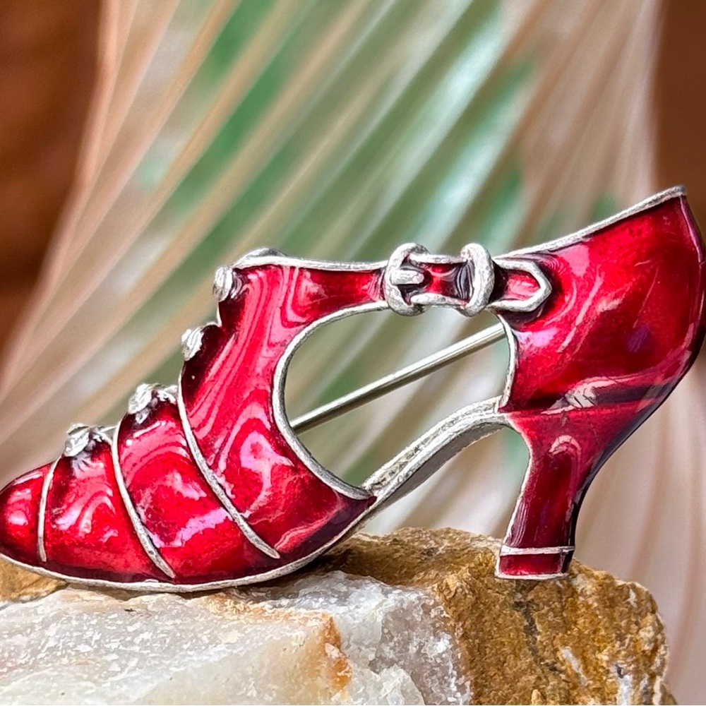 Dazzling Vintage MMA Red Enamel Elegant Shoe Brooch – 1980s Dance - Picture 11 of 12